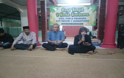 Eratkan Silaturahmi, Tiga Organisasi SMPN 1 Jumantono Gelar Buka Bersama