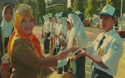 Upacara Bendera Senin Pagi: Menguatkan Gizi Generasi Muda dan Merayakan Kemerdekaan RI ke-81